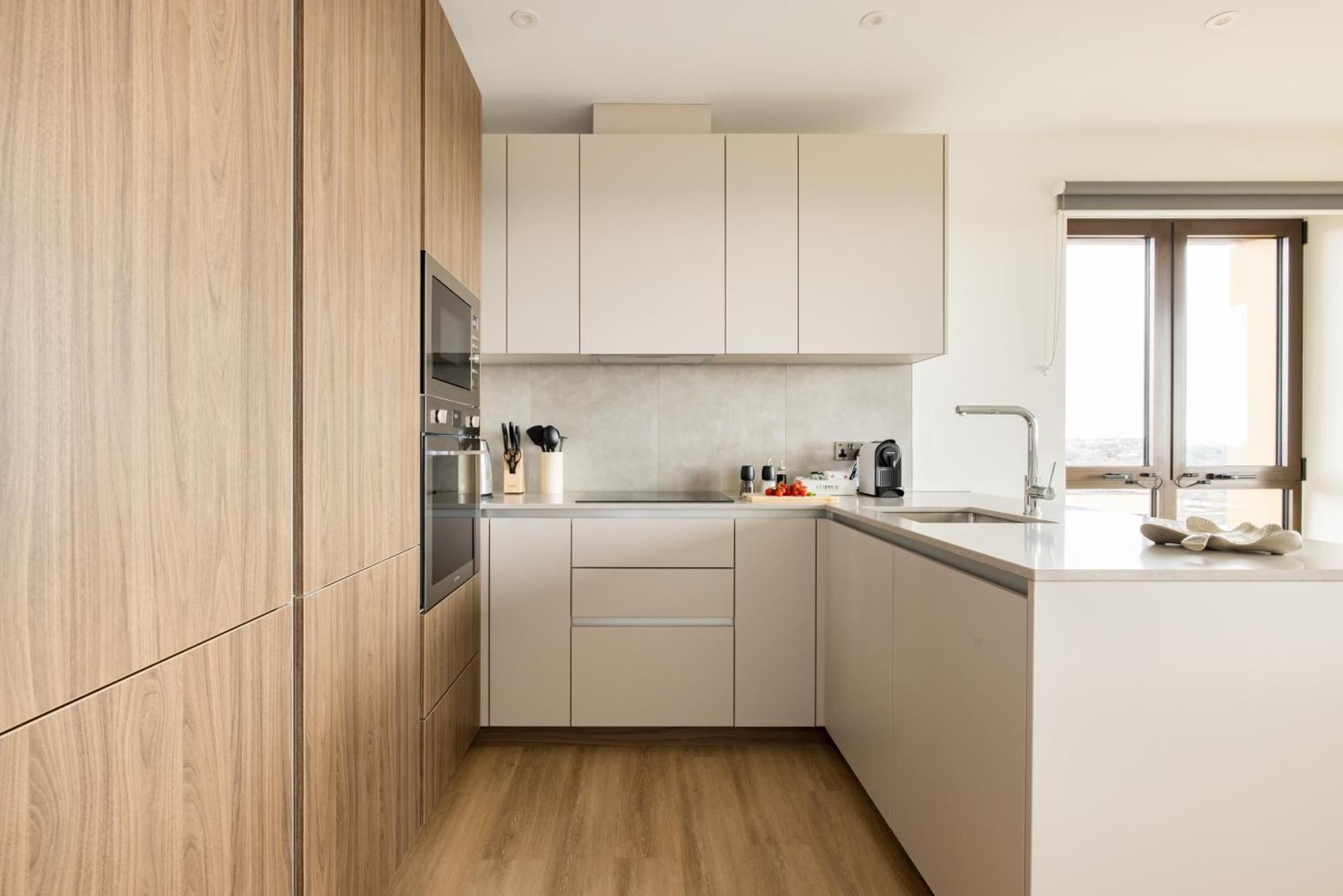 Charles Hope London Greenford Апартаменты *